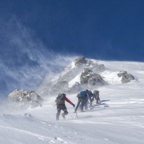 Are Heated Jackets Good for Climbing Snow Mountains?