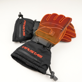 Heated Gloves vs. Regular Gloves: Which is Right for You?